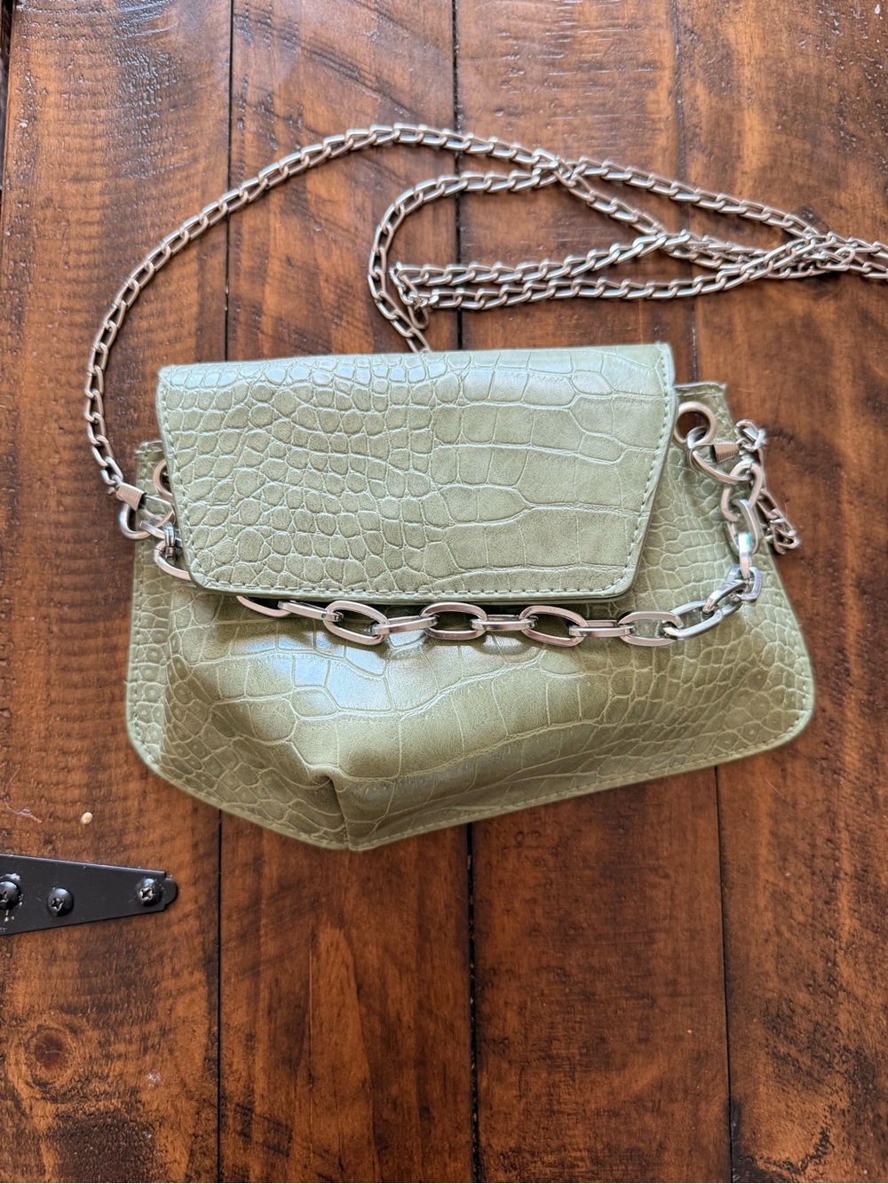 SHEIN Olive Green Croc-Embossed Chain Crossbody
